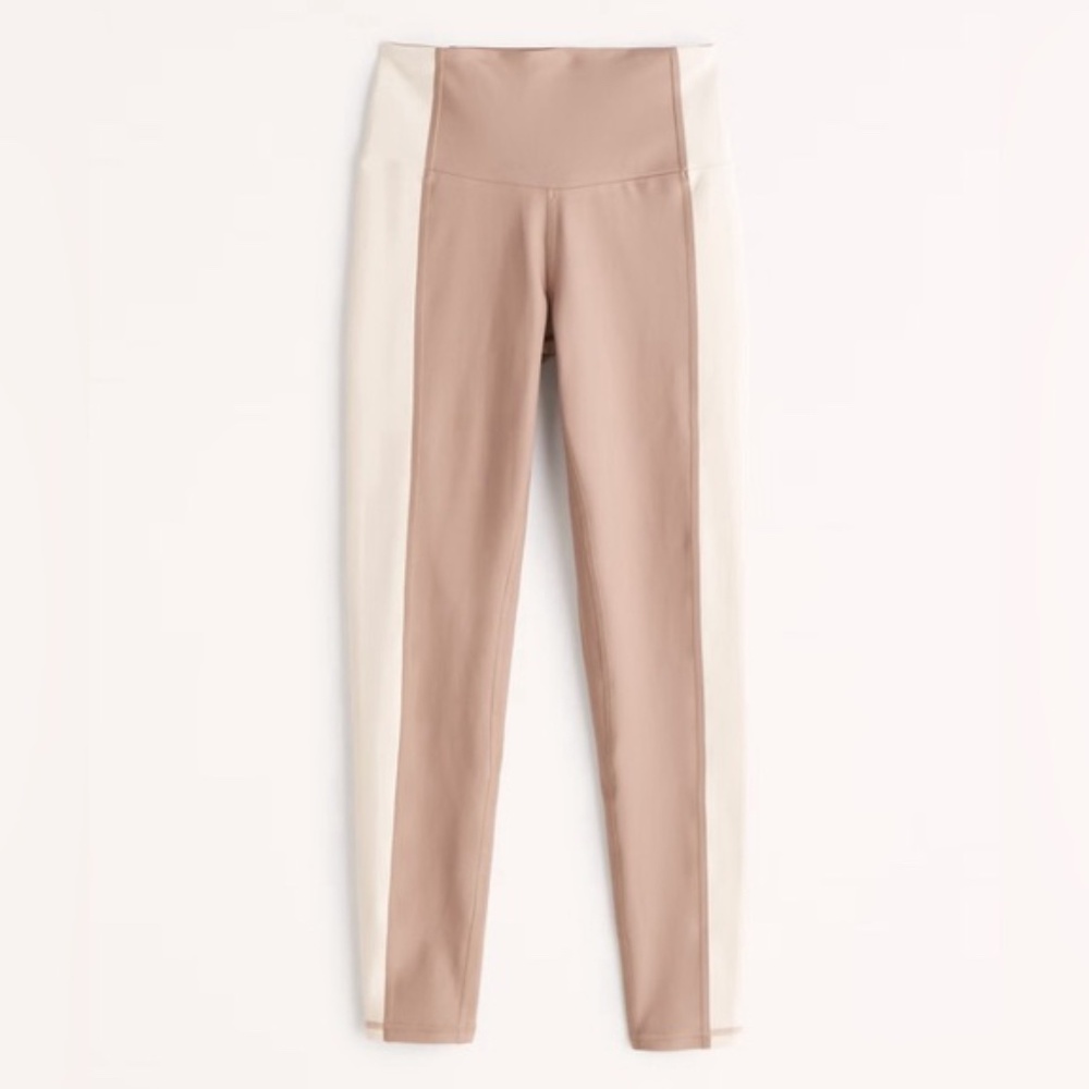 Abercrombie & Fitch Women’s YPB sculptLUX 7/8-Length Legging